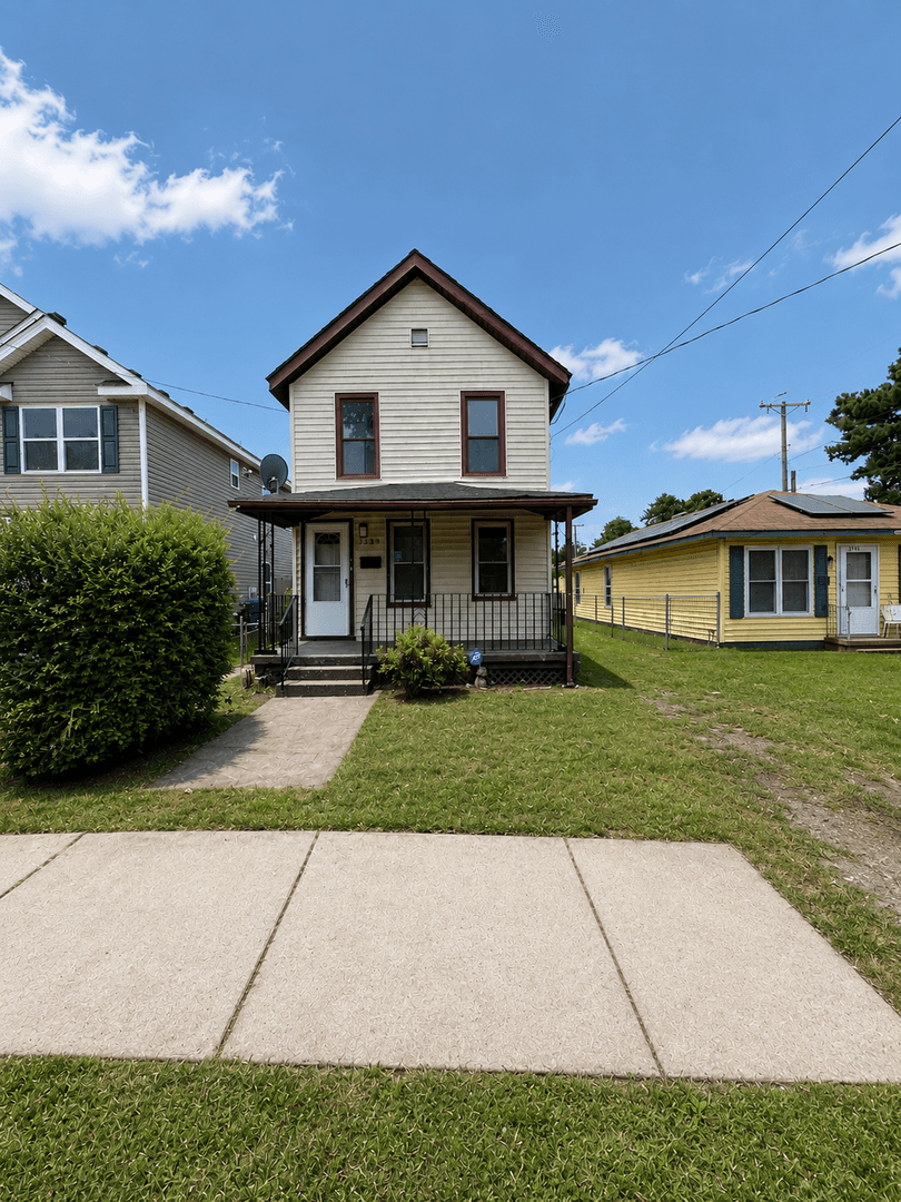3239 Marne Avenue 1 of 17