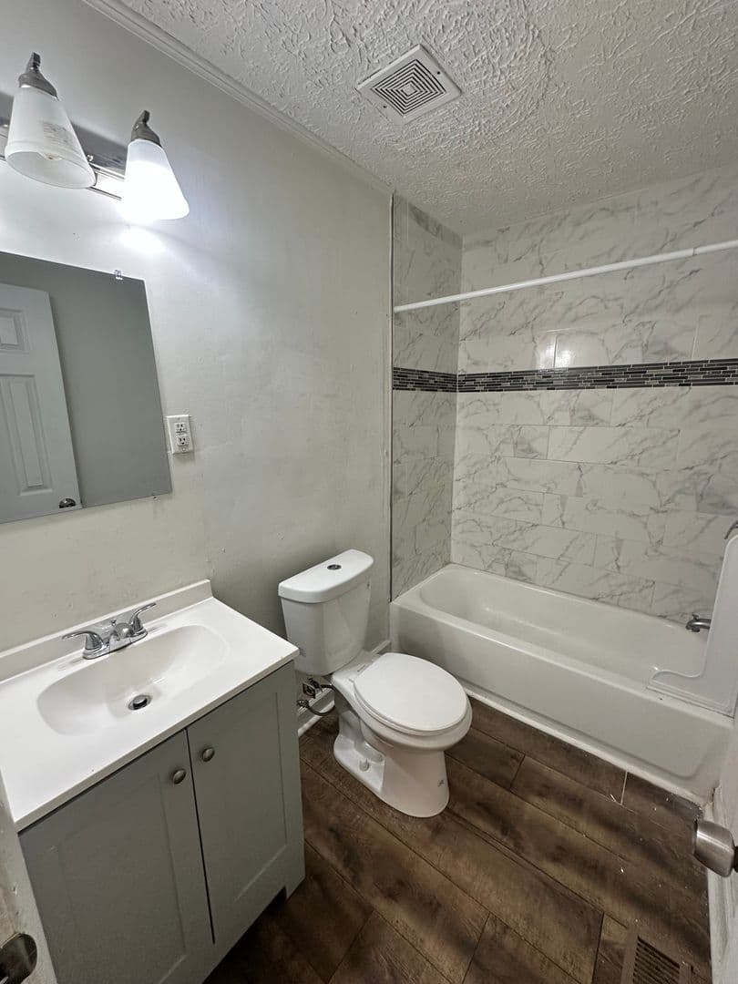227 Settlers Landing Road 8 of 14