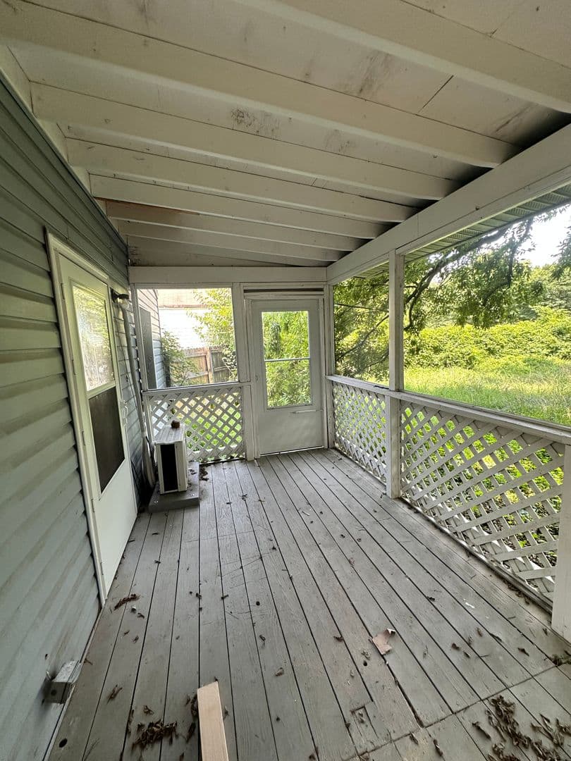227 Settlers Landing Road 13 of 14