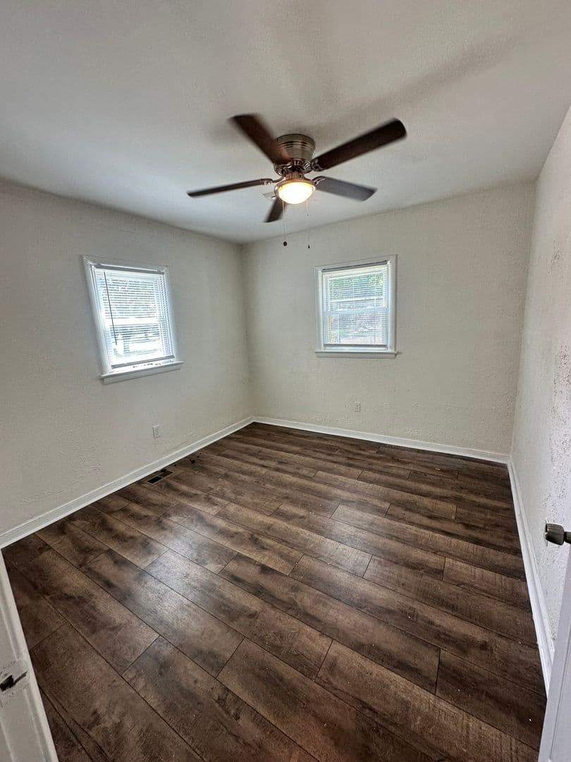 227 Settlers Landing Road 10 of 14