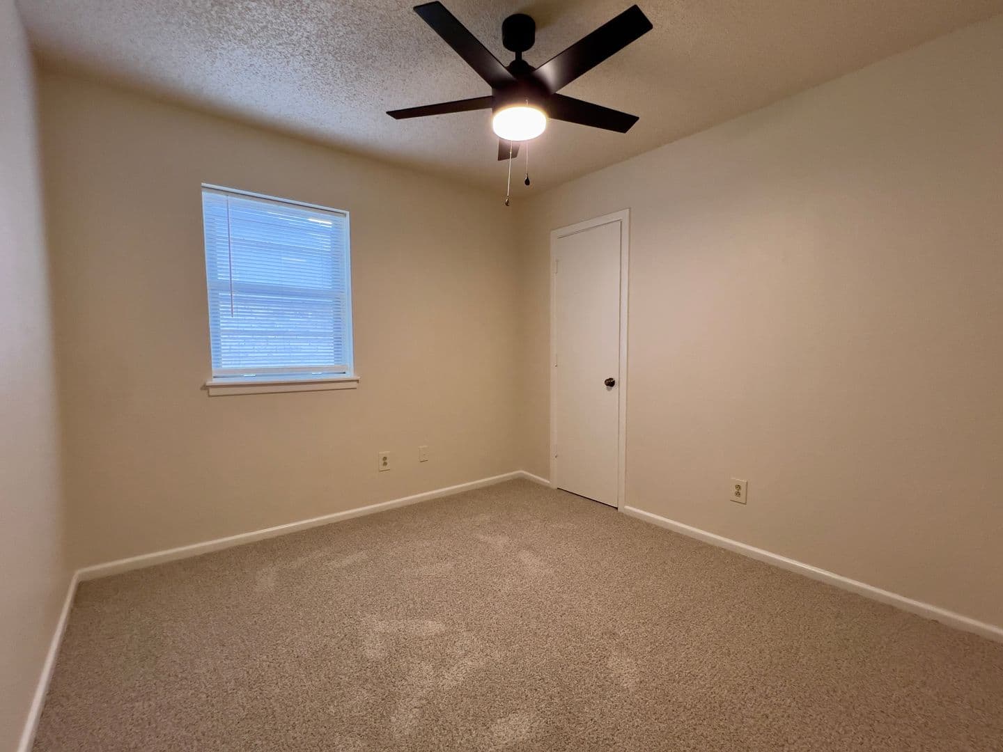 LEASE ONLY PM1 - 5720 37th Street- TNT 20 of 26