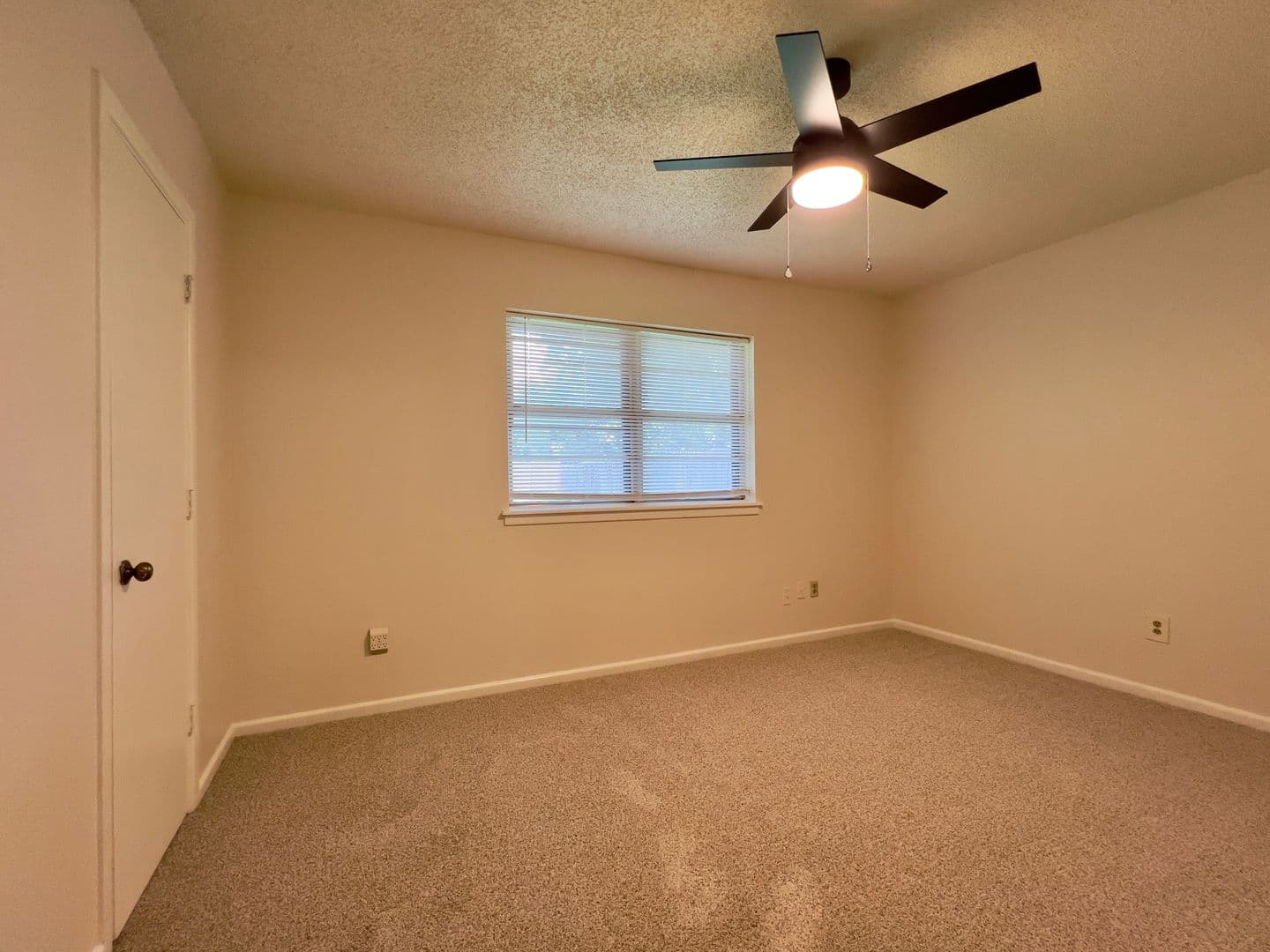 LEASE ONLY PM1 - 5720 37th Street- TNT 15 of 26