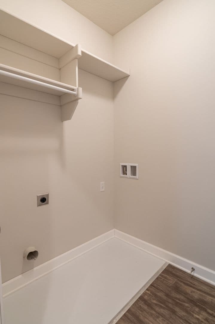 West Village Villas and Apartments 4 of 20