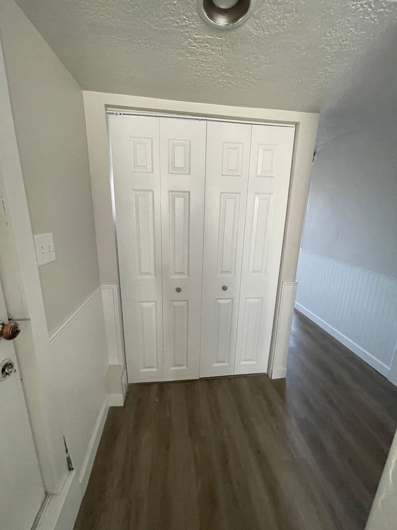 Newly remodeled 1bd/1b near shopping and restaurants! 8 of 9