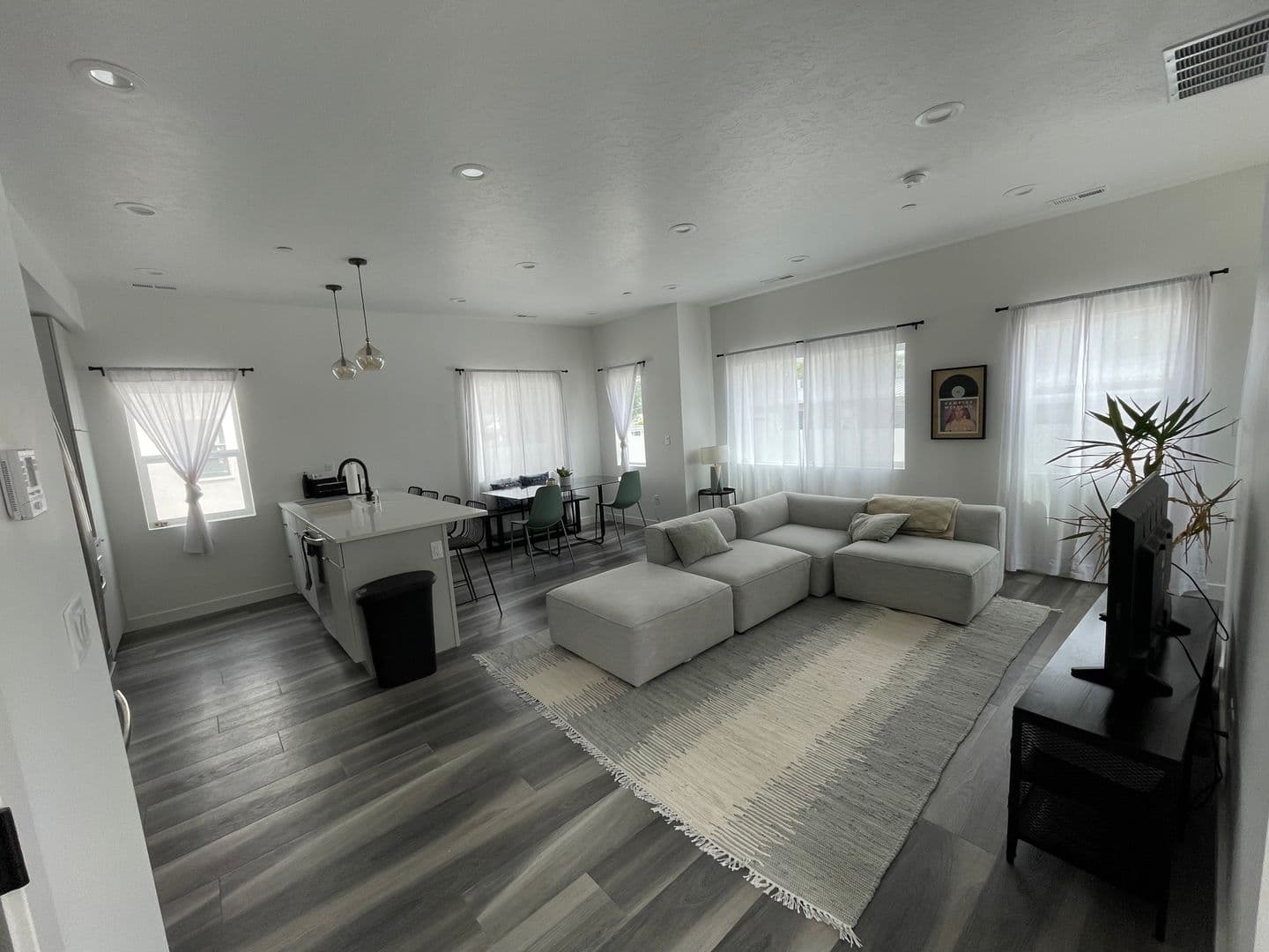 1660 South Major Street #1 3 of 9