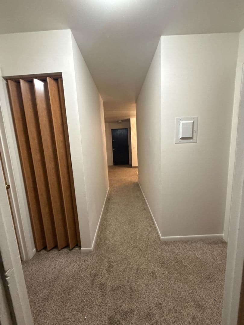 Elkhorn Village Apartments 17 of 76