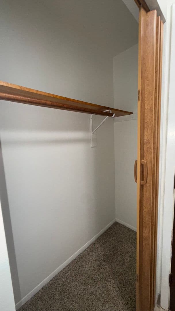 Elkhorn Village Apartments 49 of 76