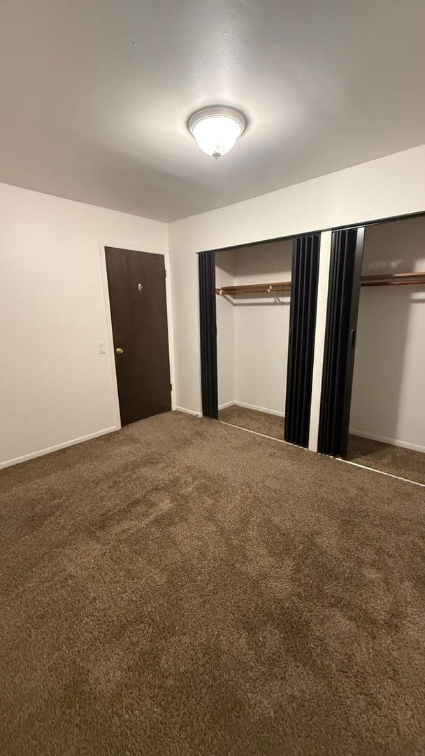 Elkhorn Village Apartments 21 of 43