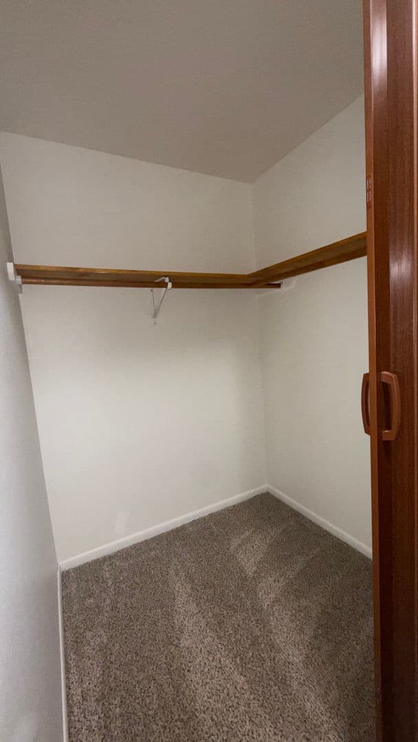 Elkhorn Village Apartments 15 of 31