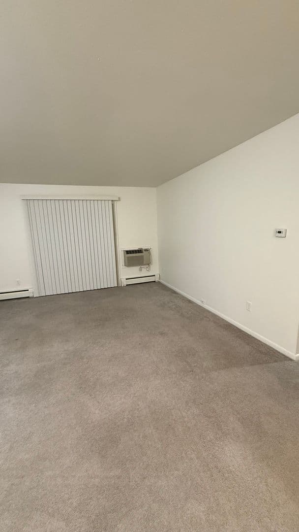 Elkhorn Village Apartments 32 of 37