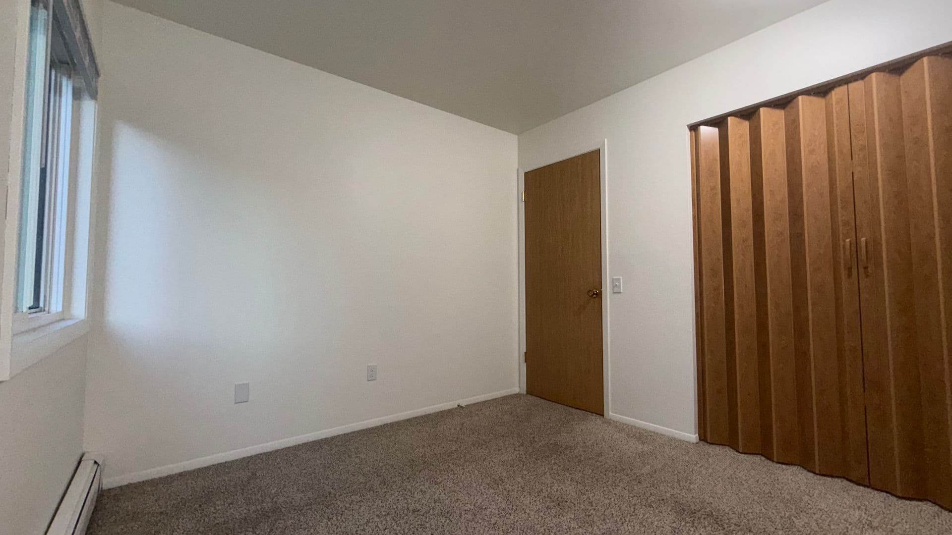 Elkhorn Village Apartments 40 of 76
