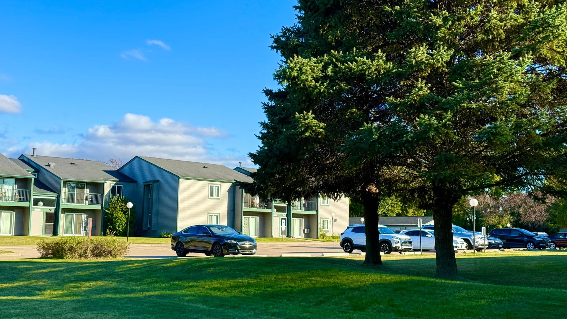Elkhorn Village Apartments 7 of 76
