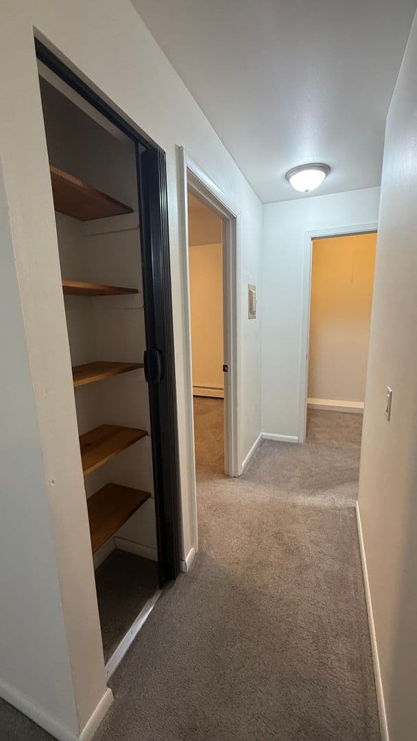 Elkhorn Village Apartments 15 of 37