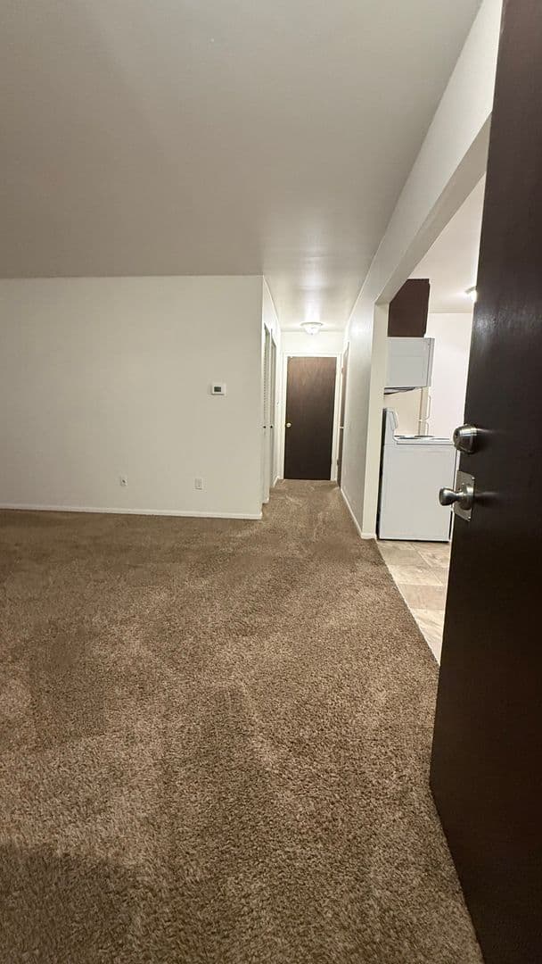 Elkhorn Village Apartments 2 of 43