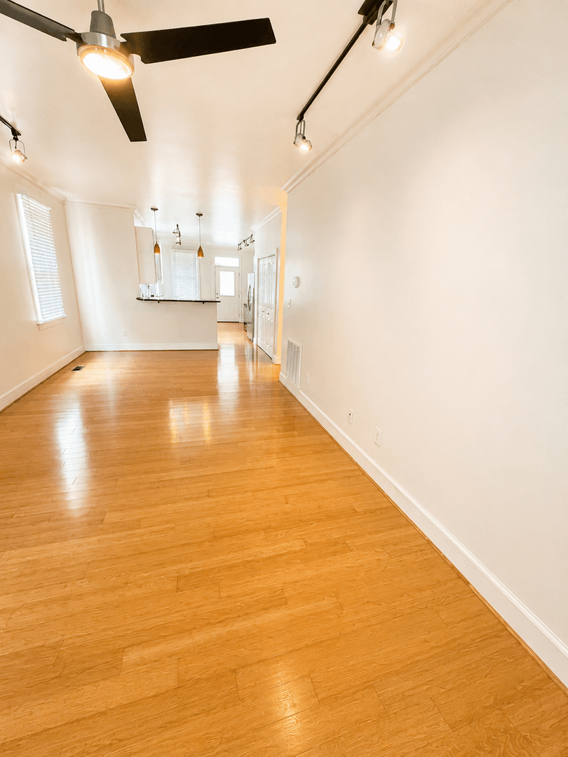 1512 Porter St 3 of 18