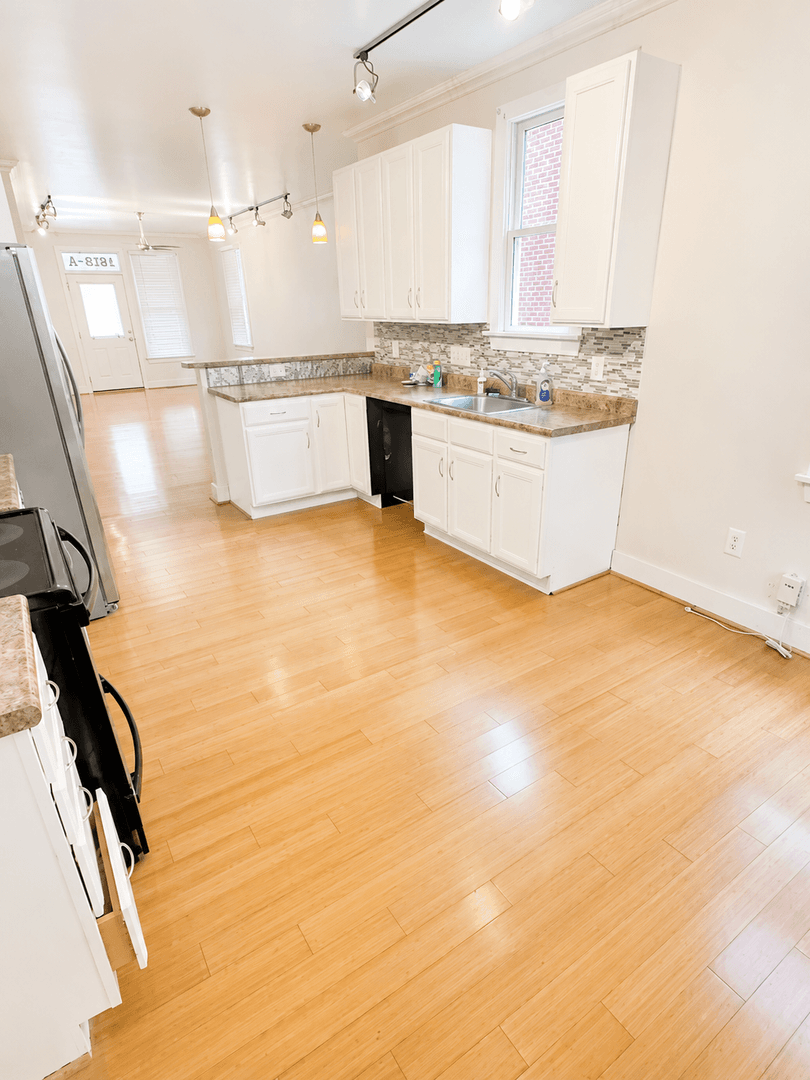 1512 Porter St 7 of 18