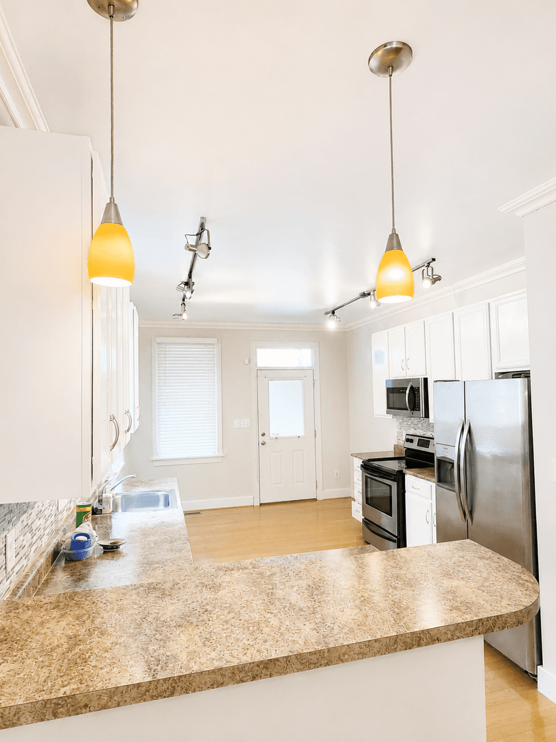 1512 Porter St 6 of 18
