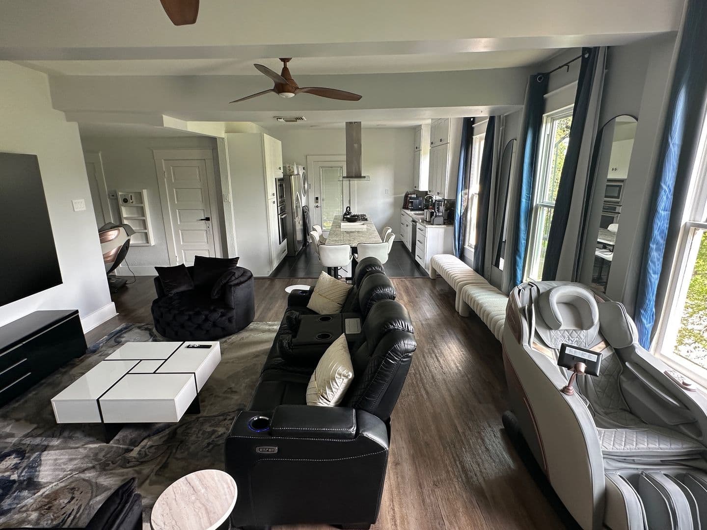 HUGE 8 bedroom house 46 of 81