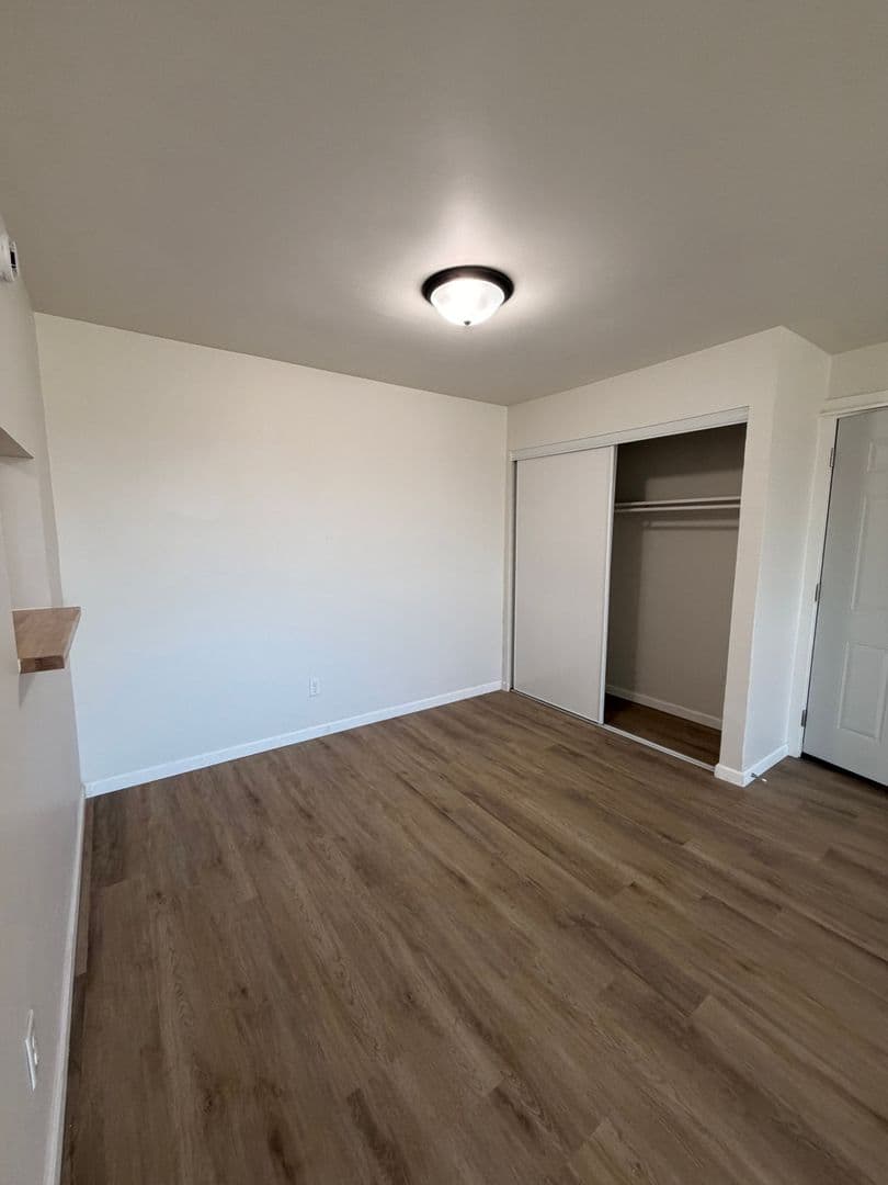 Aurora Apartments 4 of 13