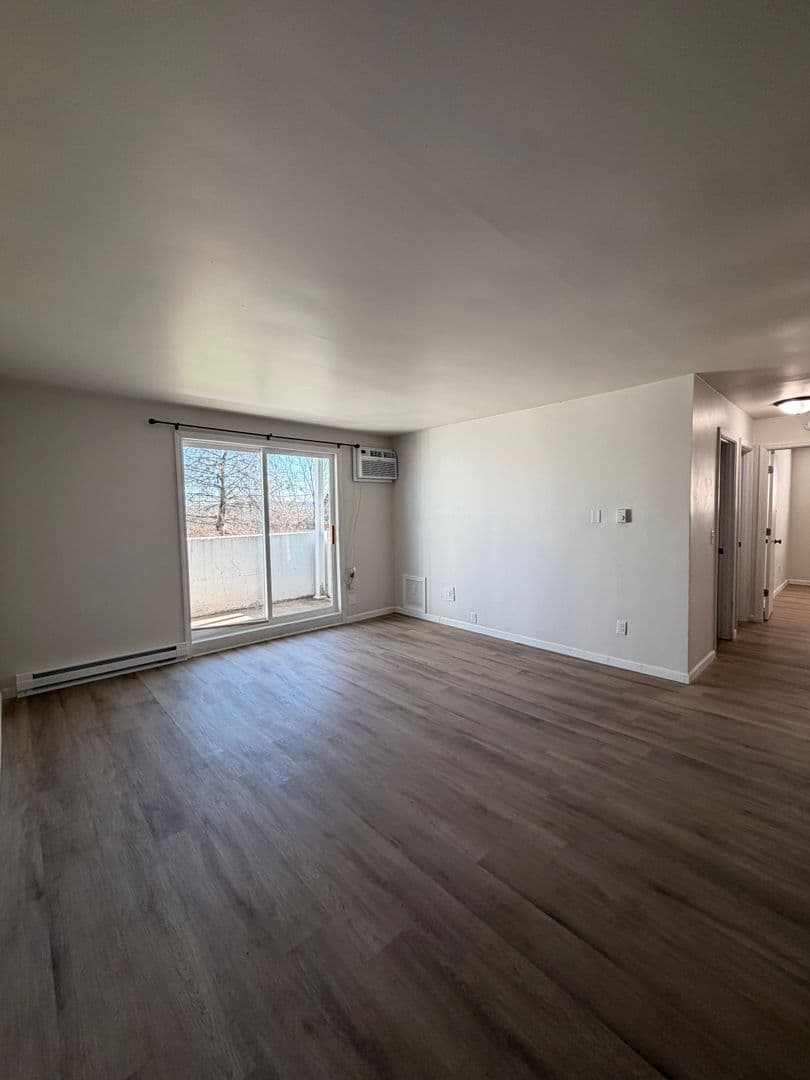 Aurora Apartments 2 of 13