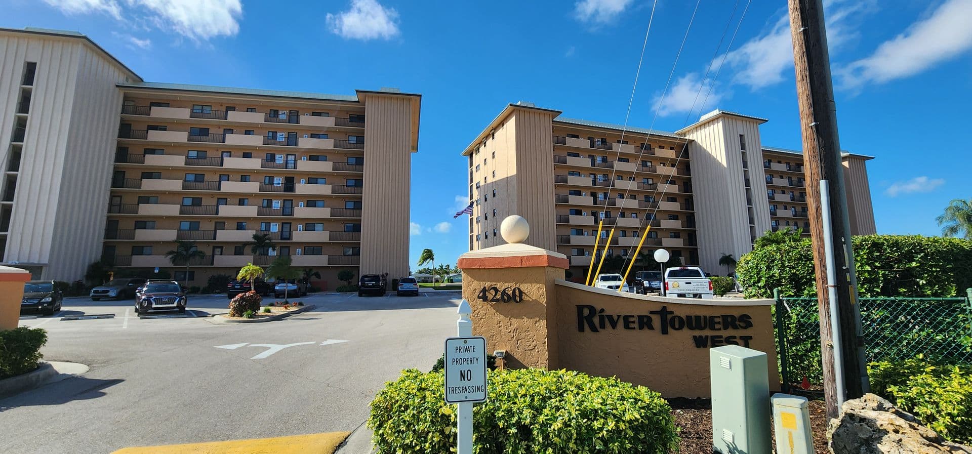 4260 SE 20TH PL APT 208 40 of 44