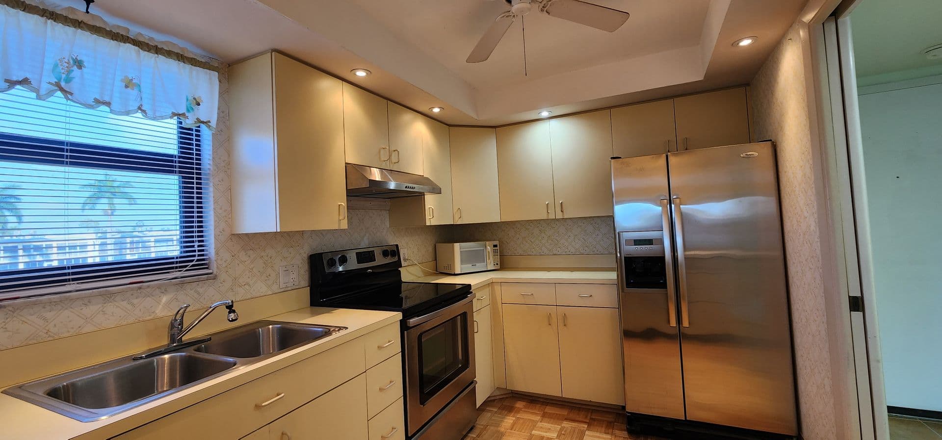 4260 SE 20TH PL APT 208 27 of 44
