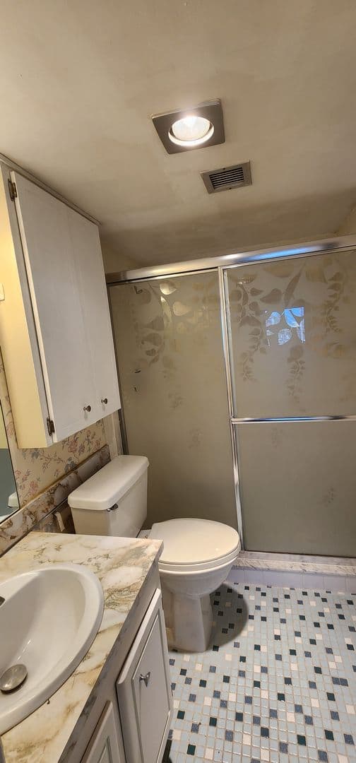 4260 SE 20TH PL APT 208 17 of 44