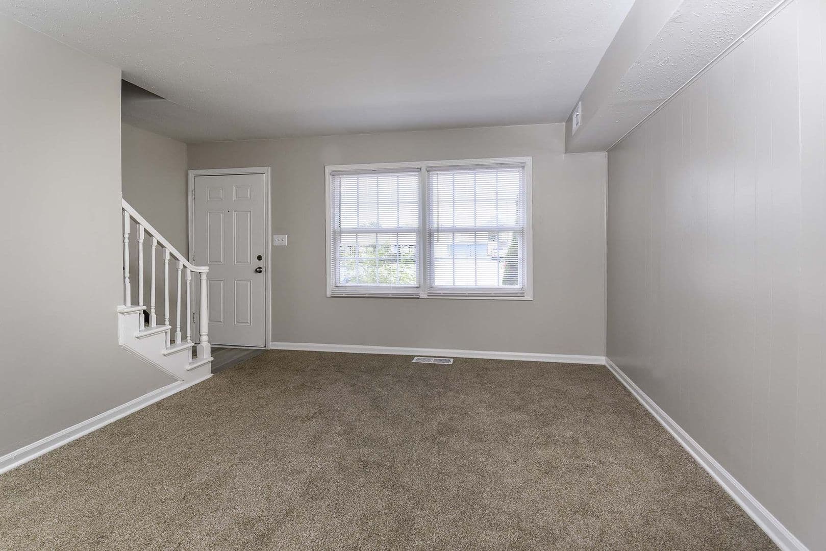 The George Apartment Homes 10 of 21