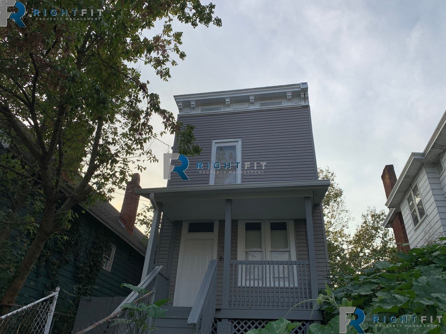 957 Fairbanks Ave 1 of 15