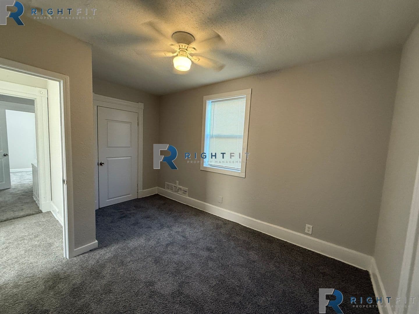 957 Fairbanks Ave 9 of 15
