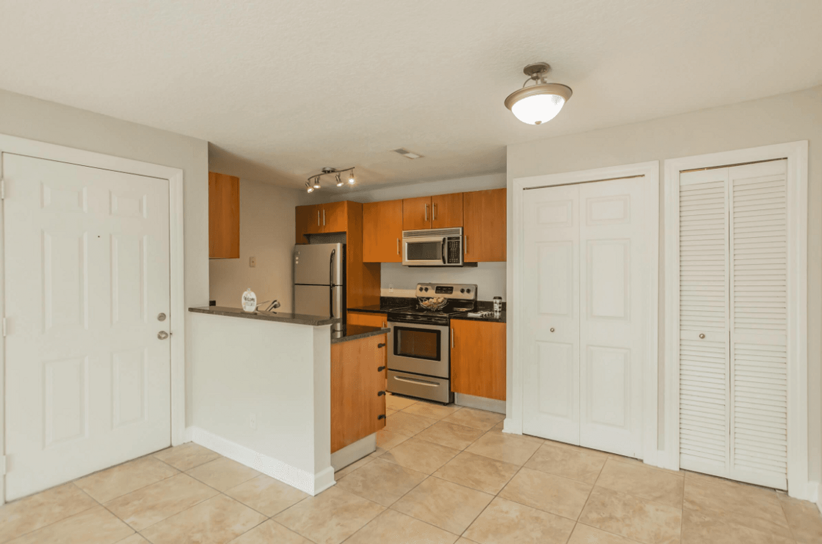 Atlantica Apartments 2 of 8