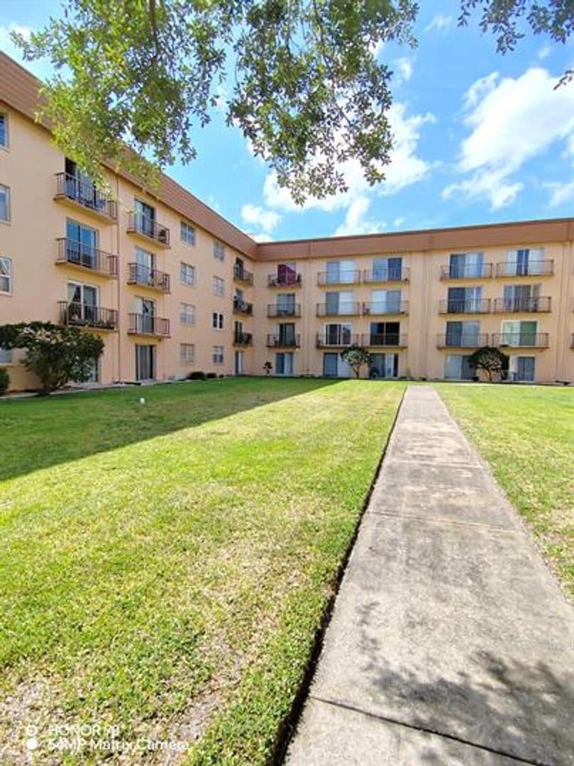 5820 N Church Ave, Unit 112 18 of 26