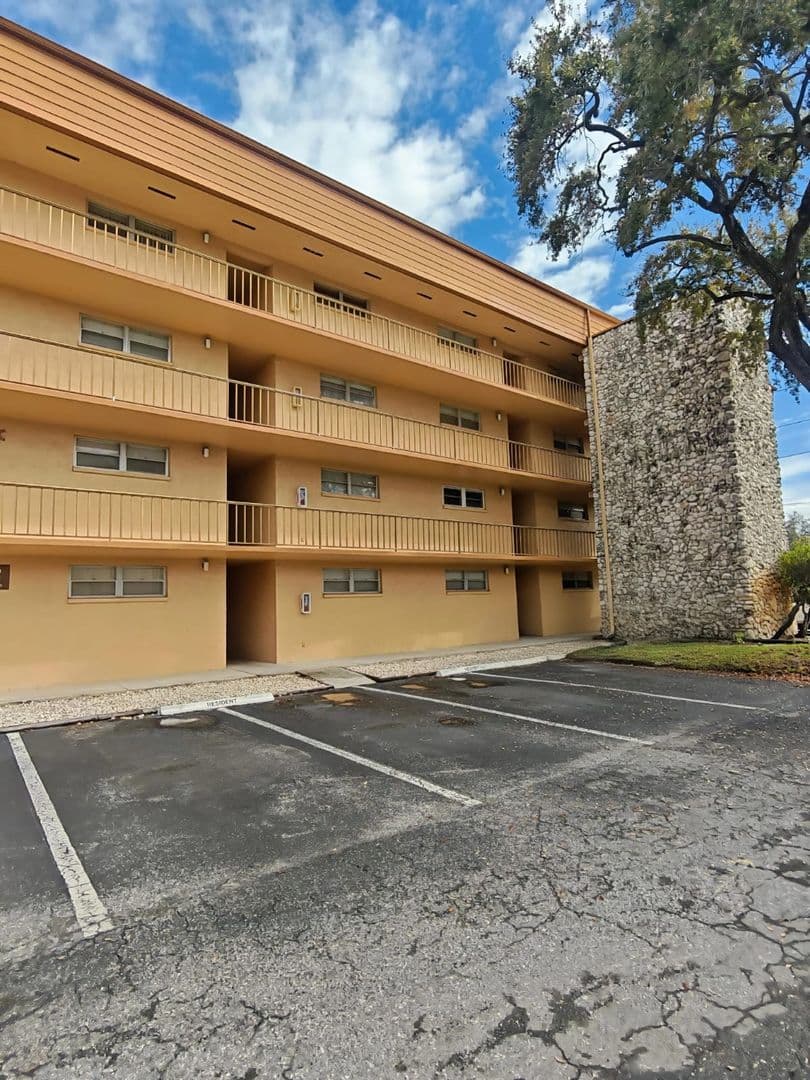 5820 N Church Ave, Unit 112 1 of 26