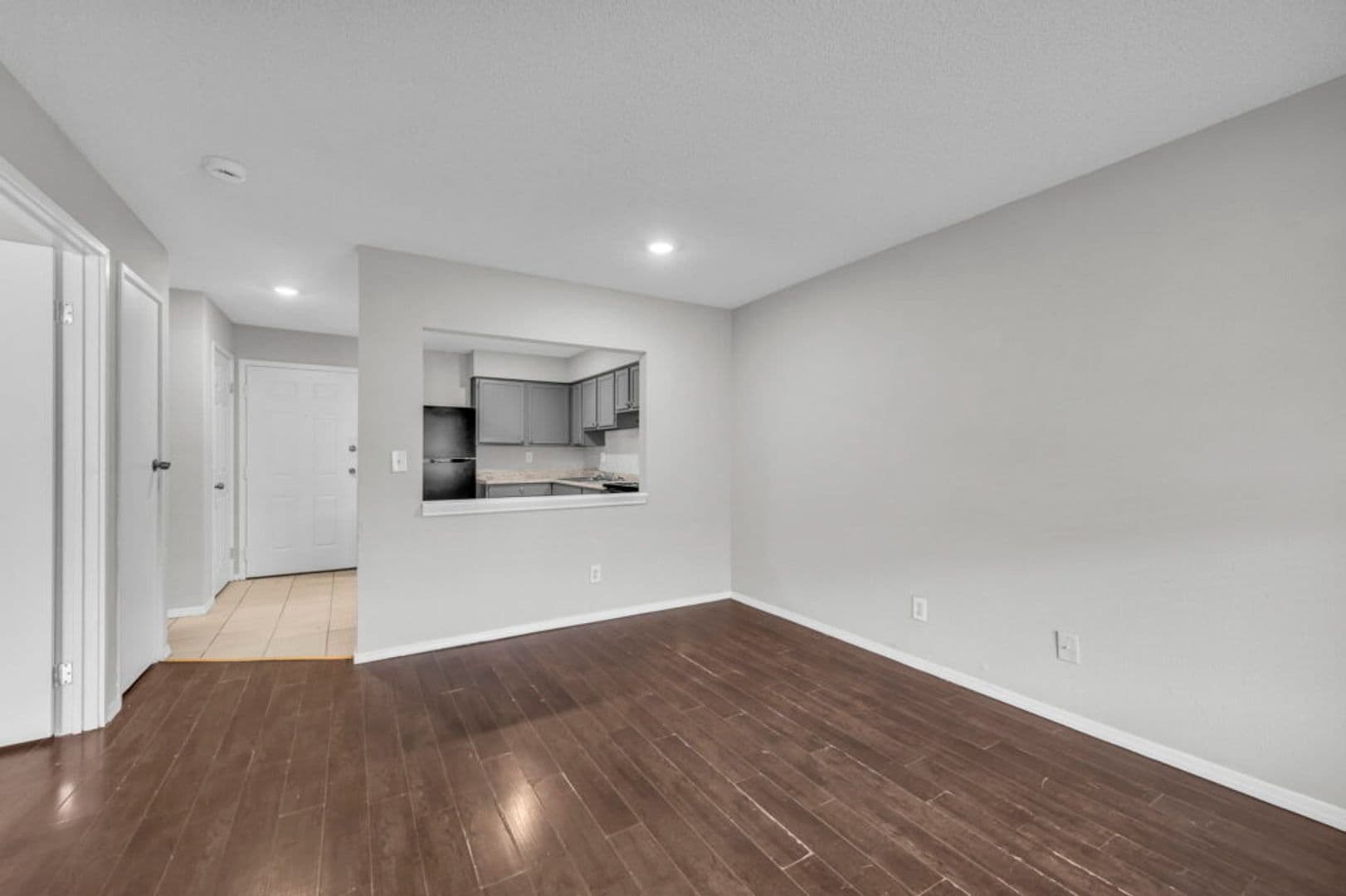 Lakeview II Apartments 5 of 16