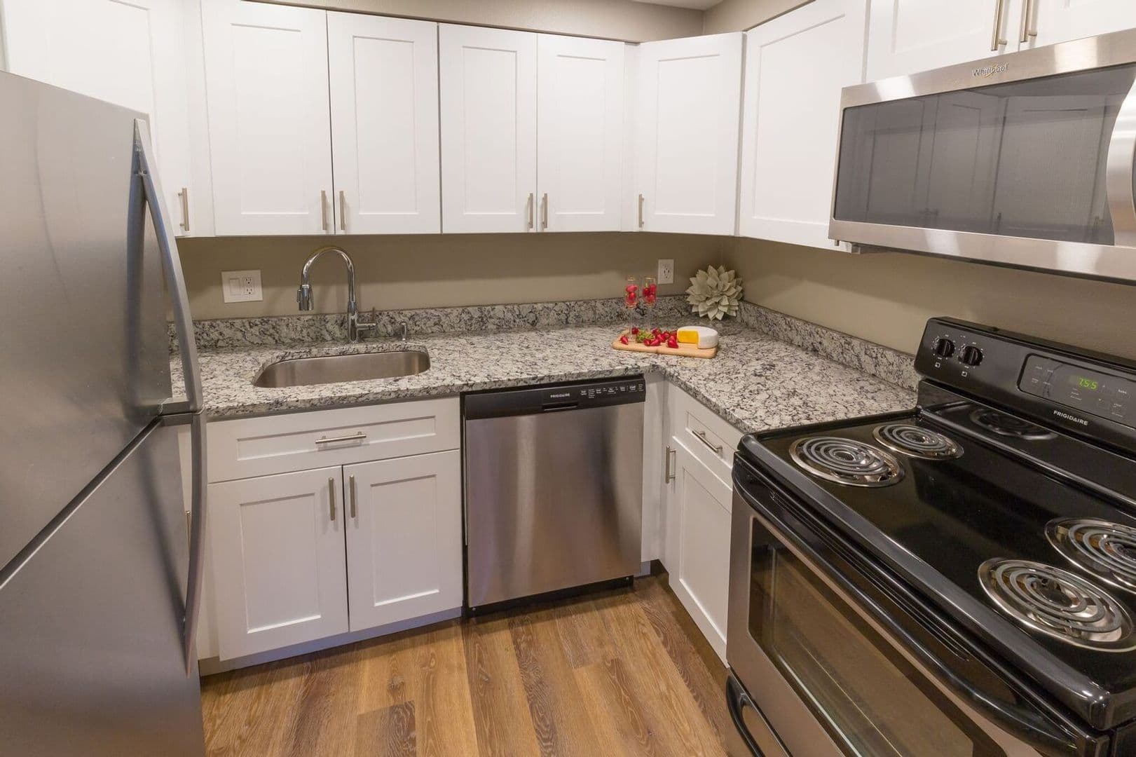 Park Sedona Apartments 3 of 8