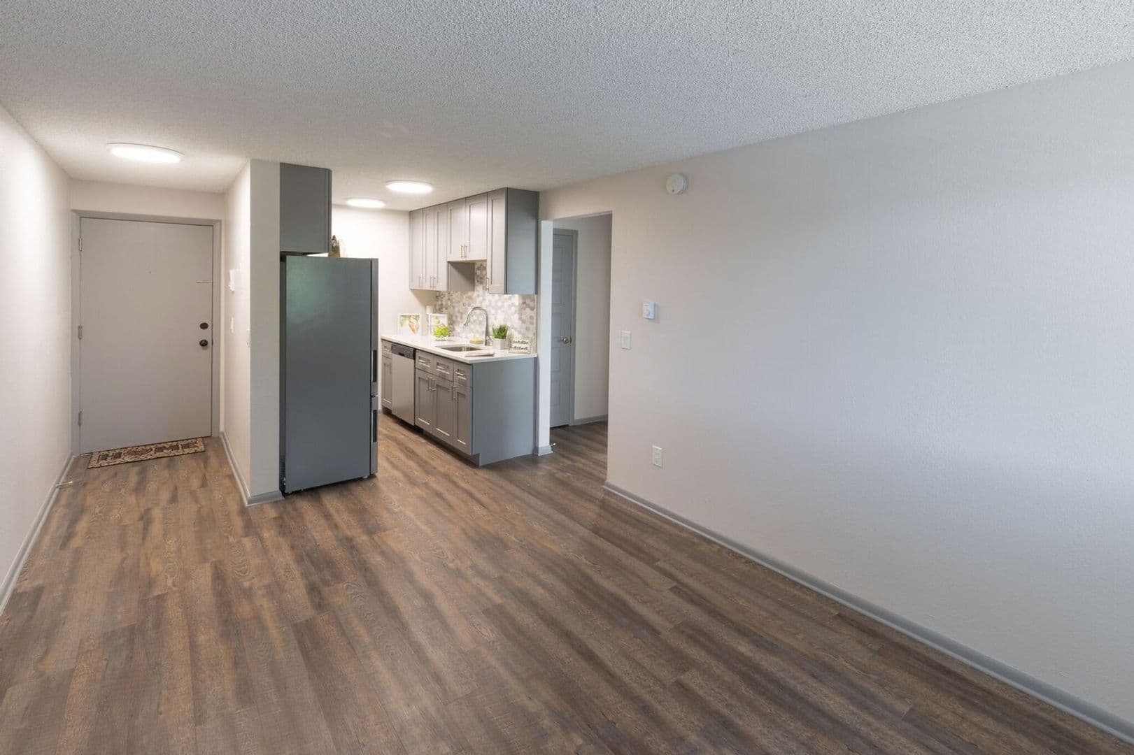 Winchester &amp; Browning Apartments 3 of 10