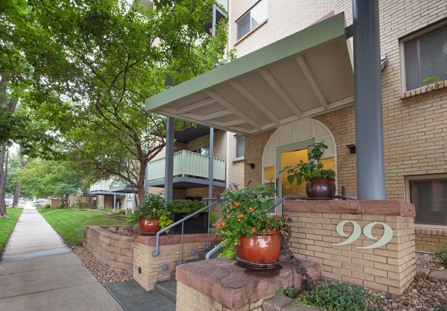 La Fonda Apartments 1 of 8