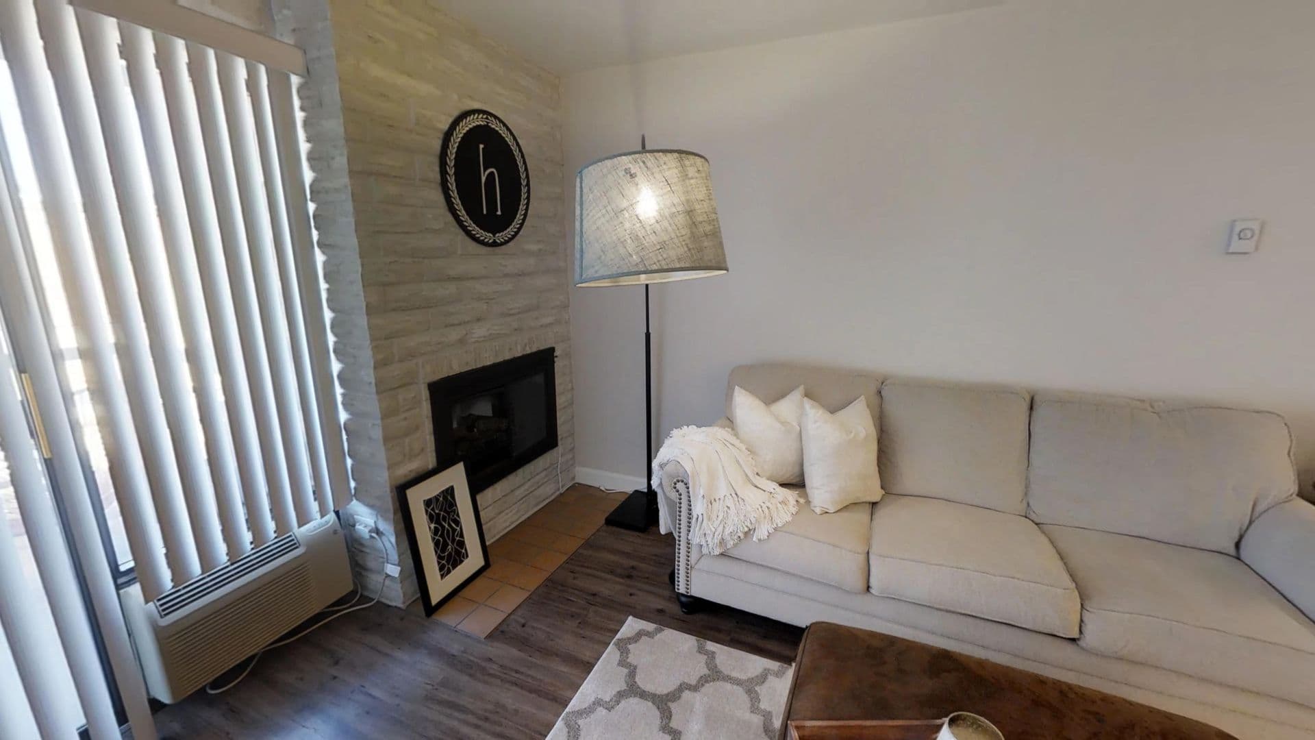Casa Cordova Apartments 2 of 16