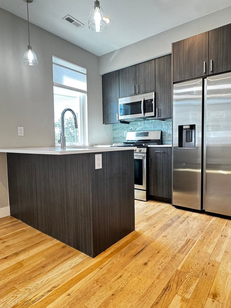 Two Bedroom Townhome with 2 bathrooms | Spacious 843 sf ONLY $1795 19 of 32