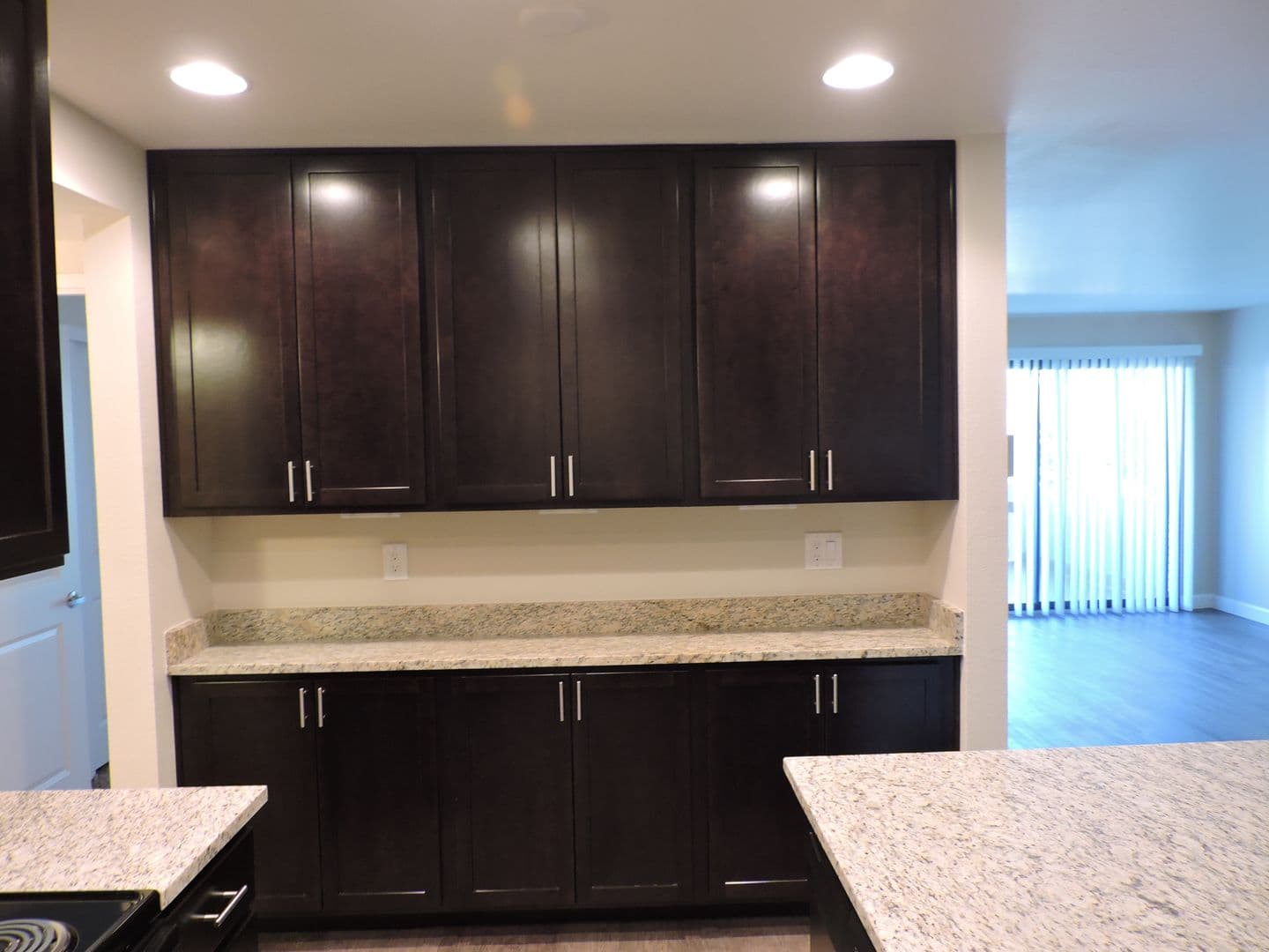 Somerset Apartments 4 of 8