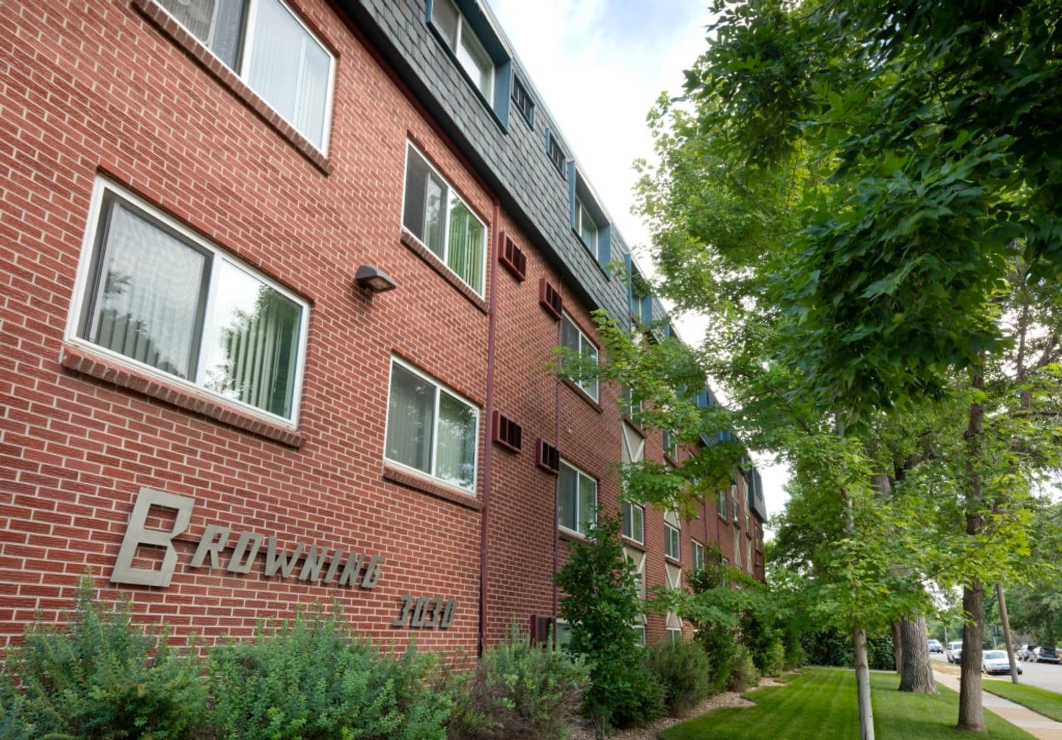 Winchester &amp; Browning Apartments 3 of 10