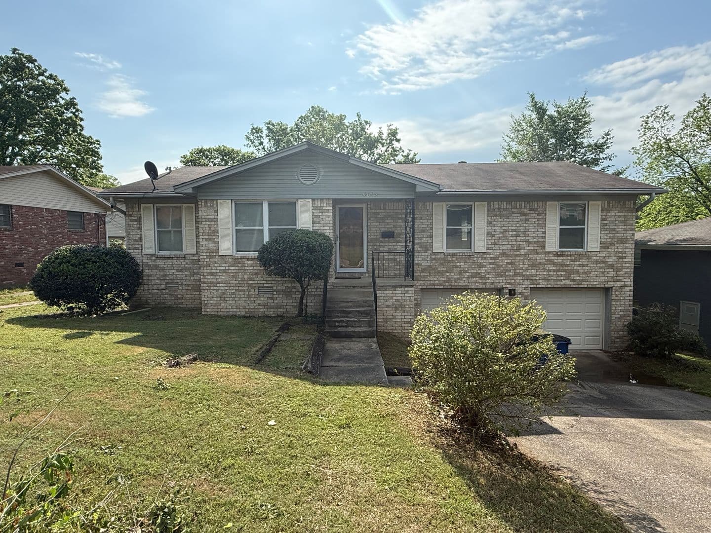 4612 N Cypress St., 1 of 22