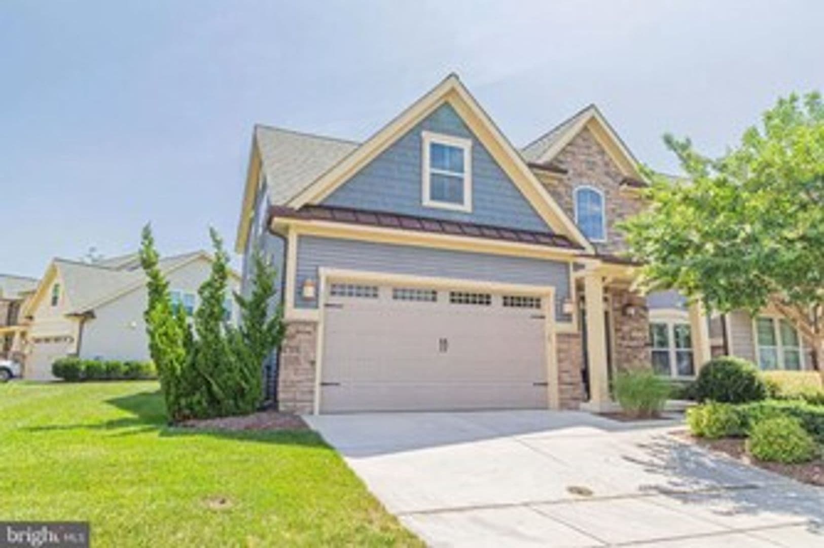 37024 Fairway Drive 1 of 8