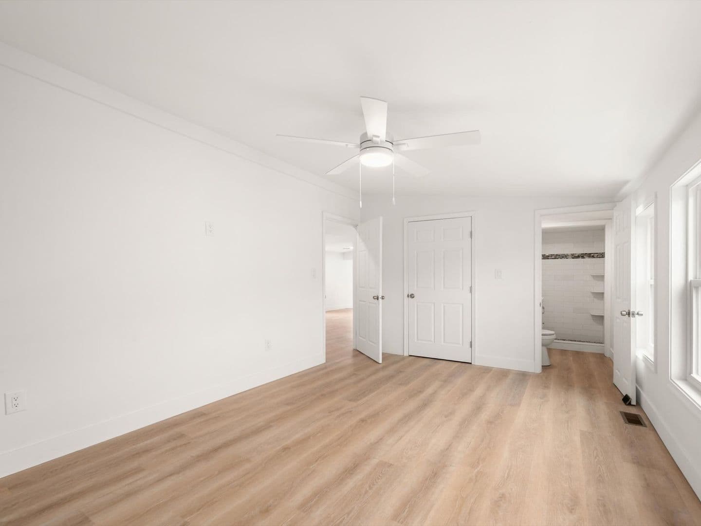 36999 Blue Bill Dr 11 of 31
