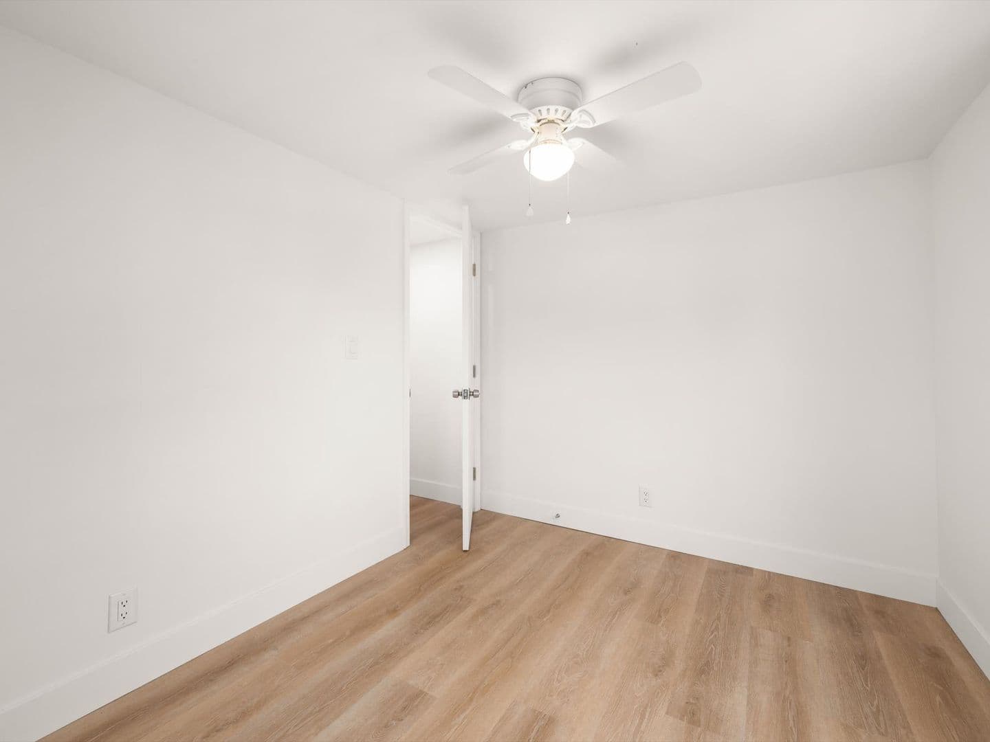 36999 Blue Bill Dr 20 of 31
