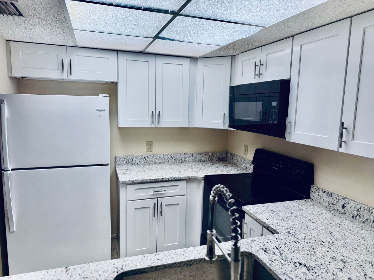 915 Sonesta Avenue NE #203 7 of 43