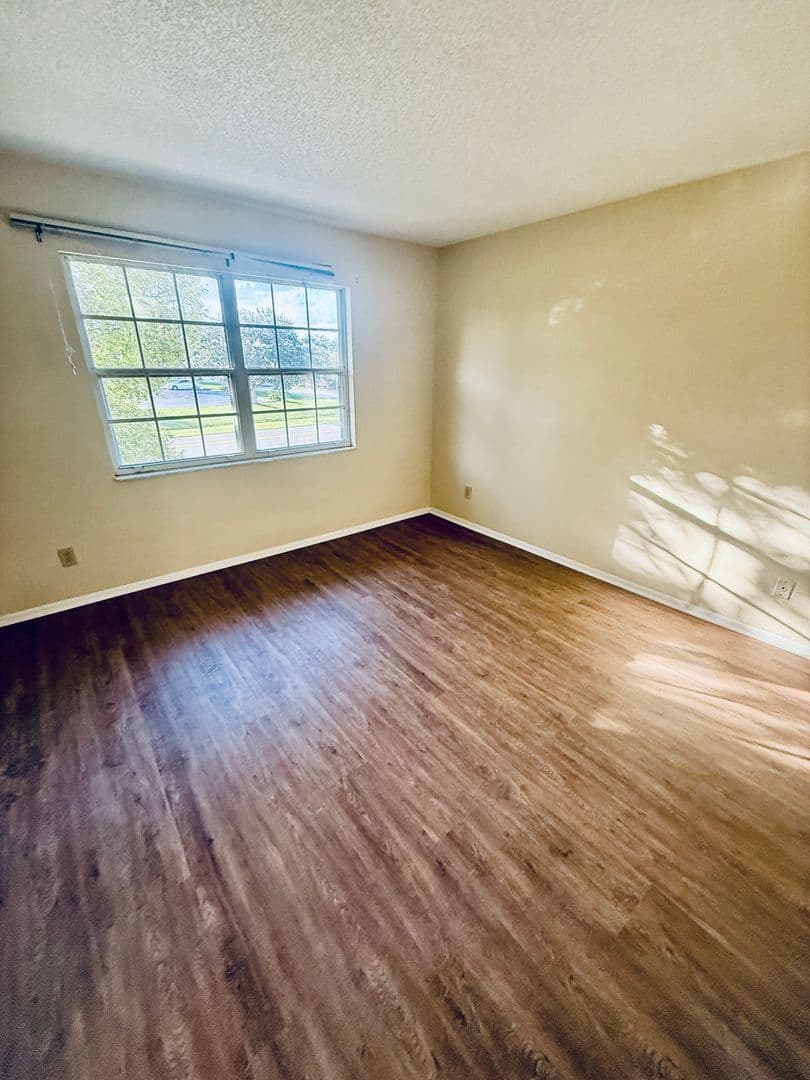 915 Sonesta Avenue NE #203 17 of 43