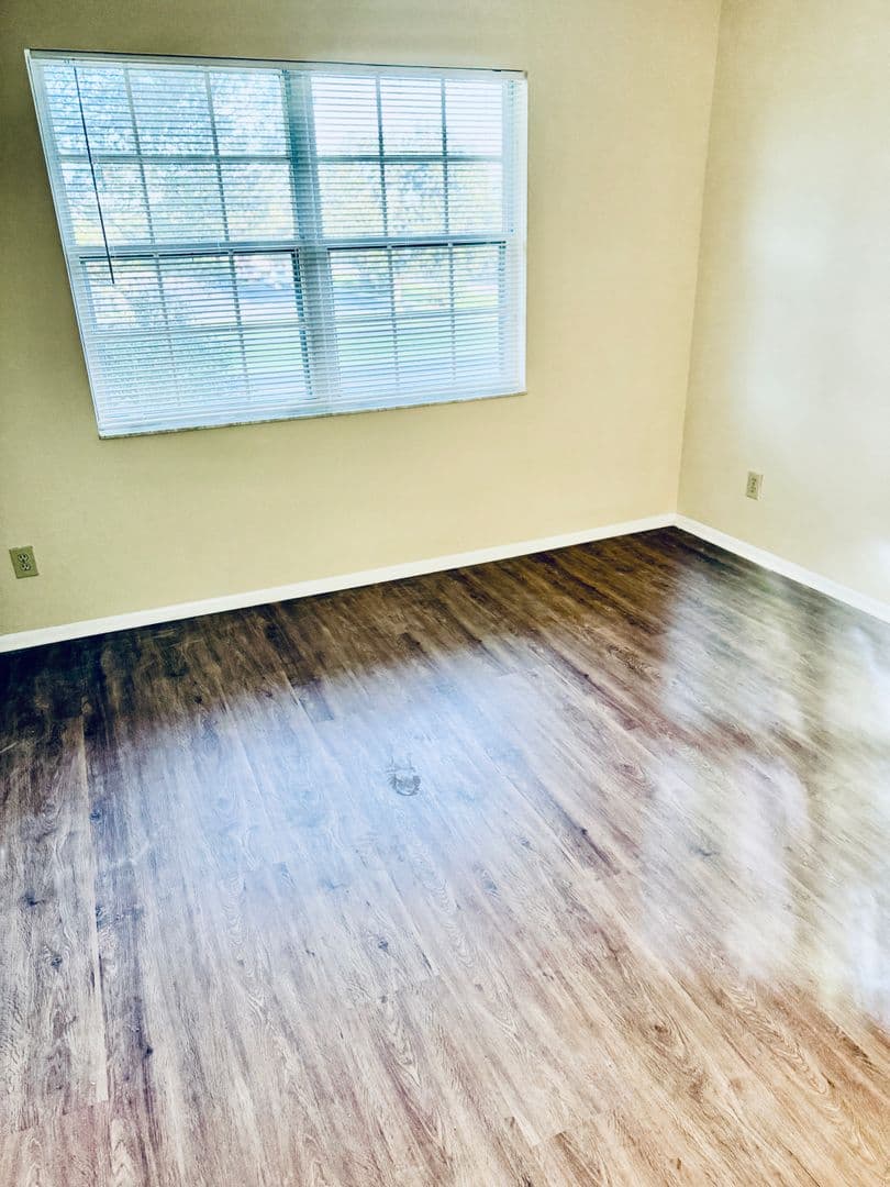915 Sonesta Avenue NE #203 27 of 43
