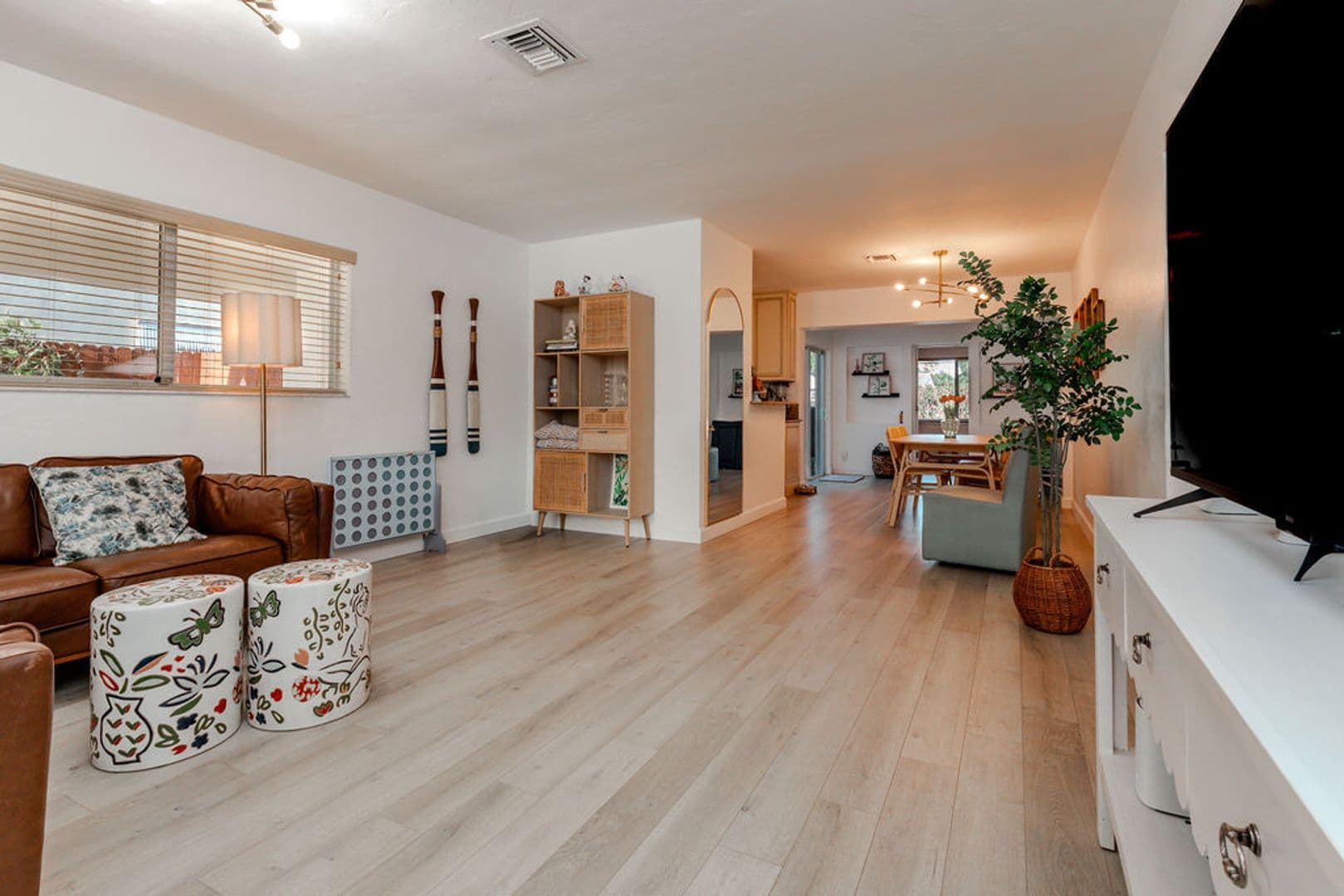 632 SW 8th Avenue 7 of 30