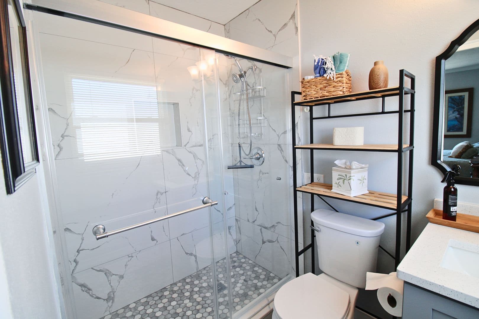 10128 Yacht Club Dr 17 of 26